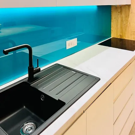 Vivio 2 Luxury アパート *