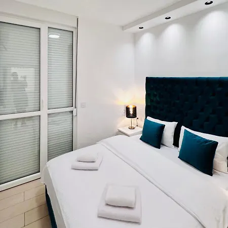 Διαμέρισμα Vivio 2 Luxury Βελιγράδι
